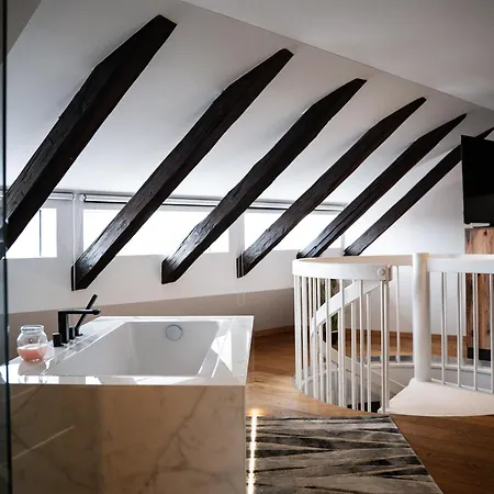 Unique Oldtown / Loft Apartamento